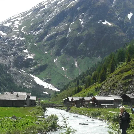 Haus Trojer